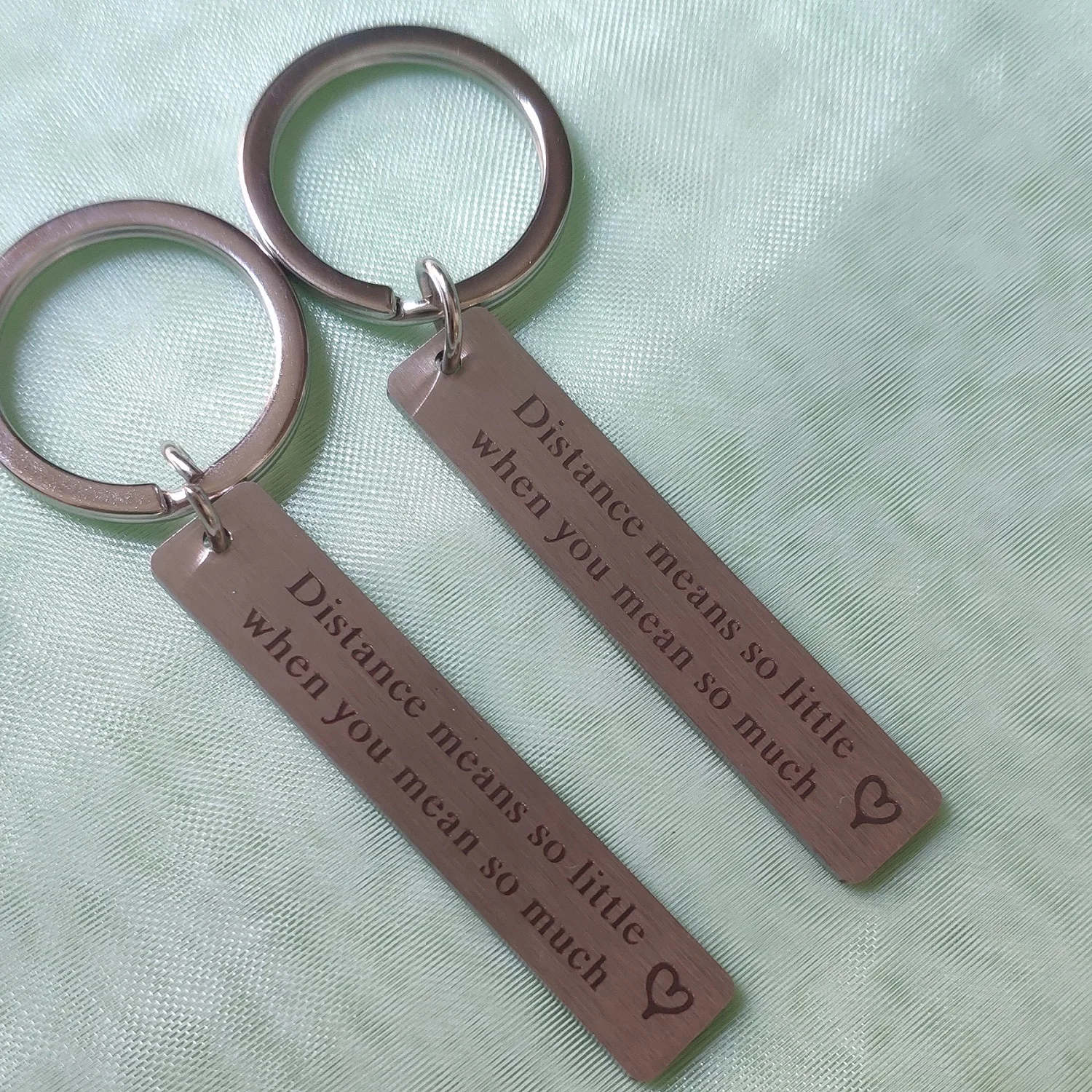 

Stainless Steel Keys Holder Distance Means So Little Couple Gift Pendant Boyfriend Girlfriend Valentine's Day Ornaments Keyring