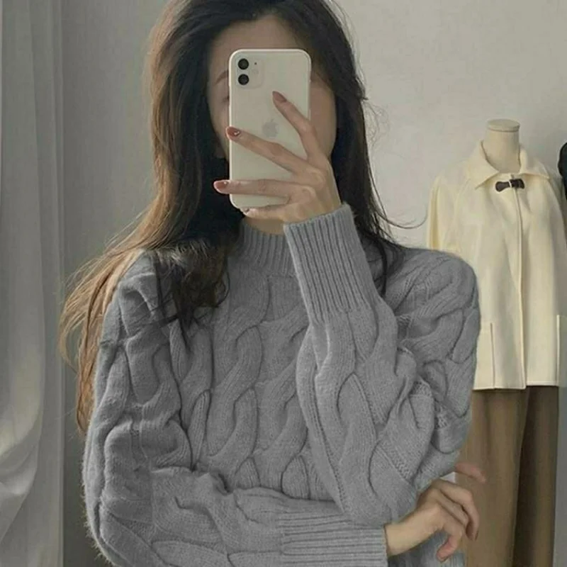 

Pullover retro fried dough twist sweater women autumn and winter half high collar niche chic small man with knitwear sweater top