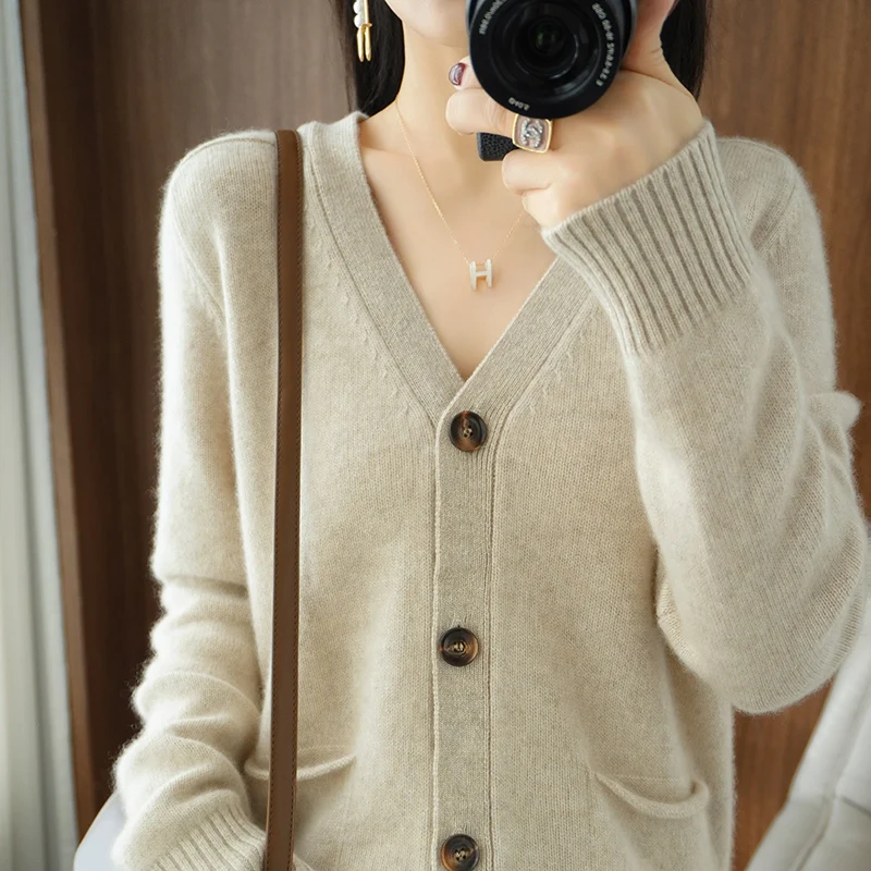 Spring And Autumn New 100%Wool Cashmere Sweater Women's Loose Large Size V-neck Cardigan Warm Sweater Coat Knitted Jacket Female