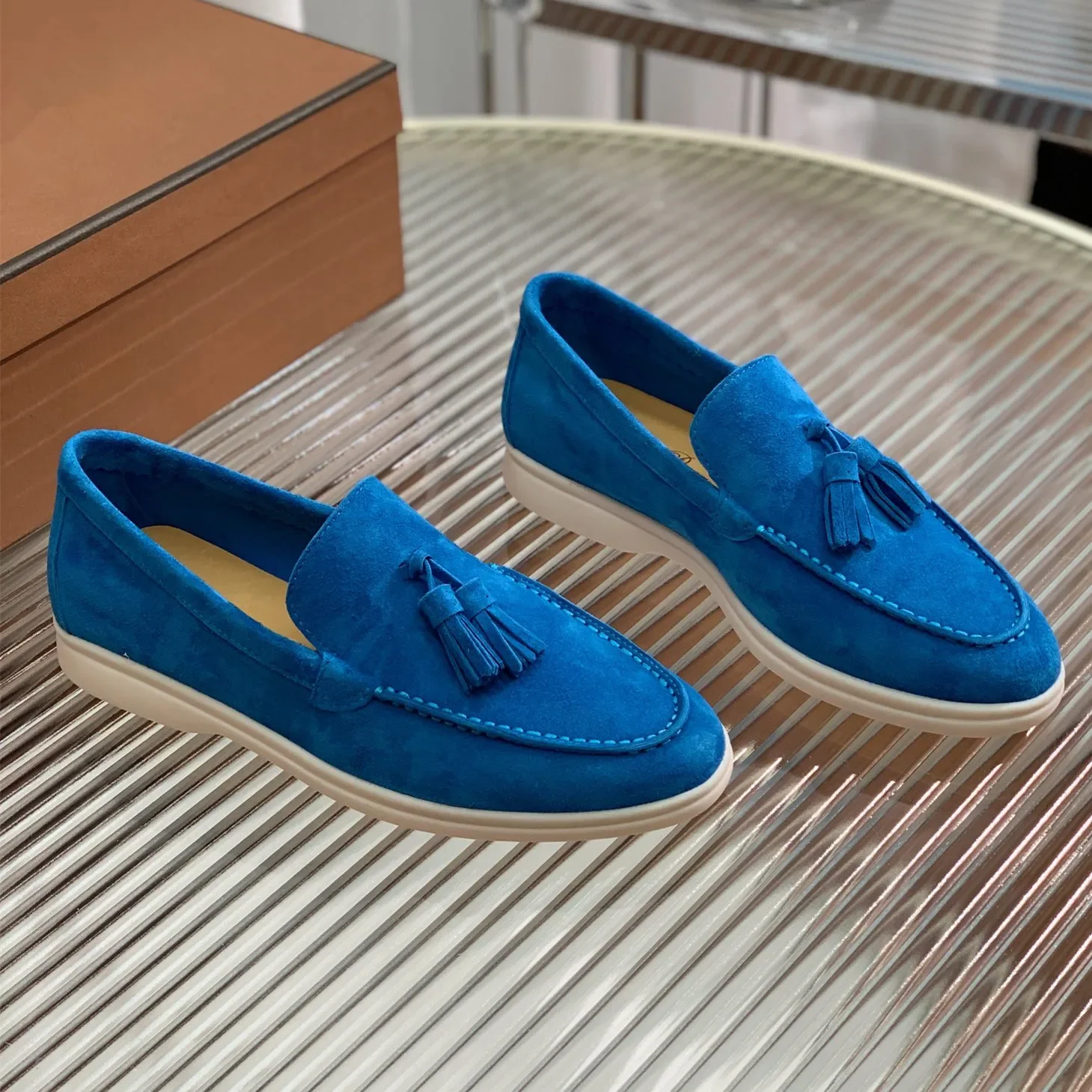 

High quality suede Loafers 2023 Summer New Walking Shoes Women's Flat Bottom Casual Moccasins Driving Shoes Lefu Shoes luxury