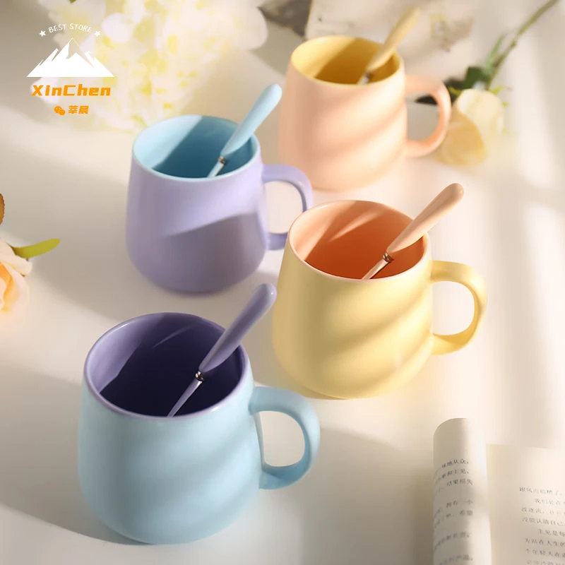 

450ml Simple Solid Color Handmade Ceramic Mug with Lid Spoon Office Coffee Cup Large Capacity Home Breakfast Milk Drinking Cups