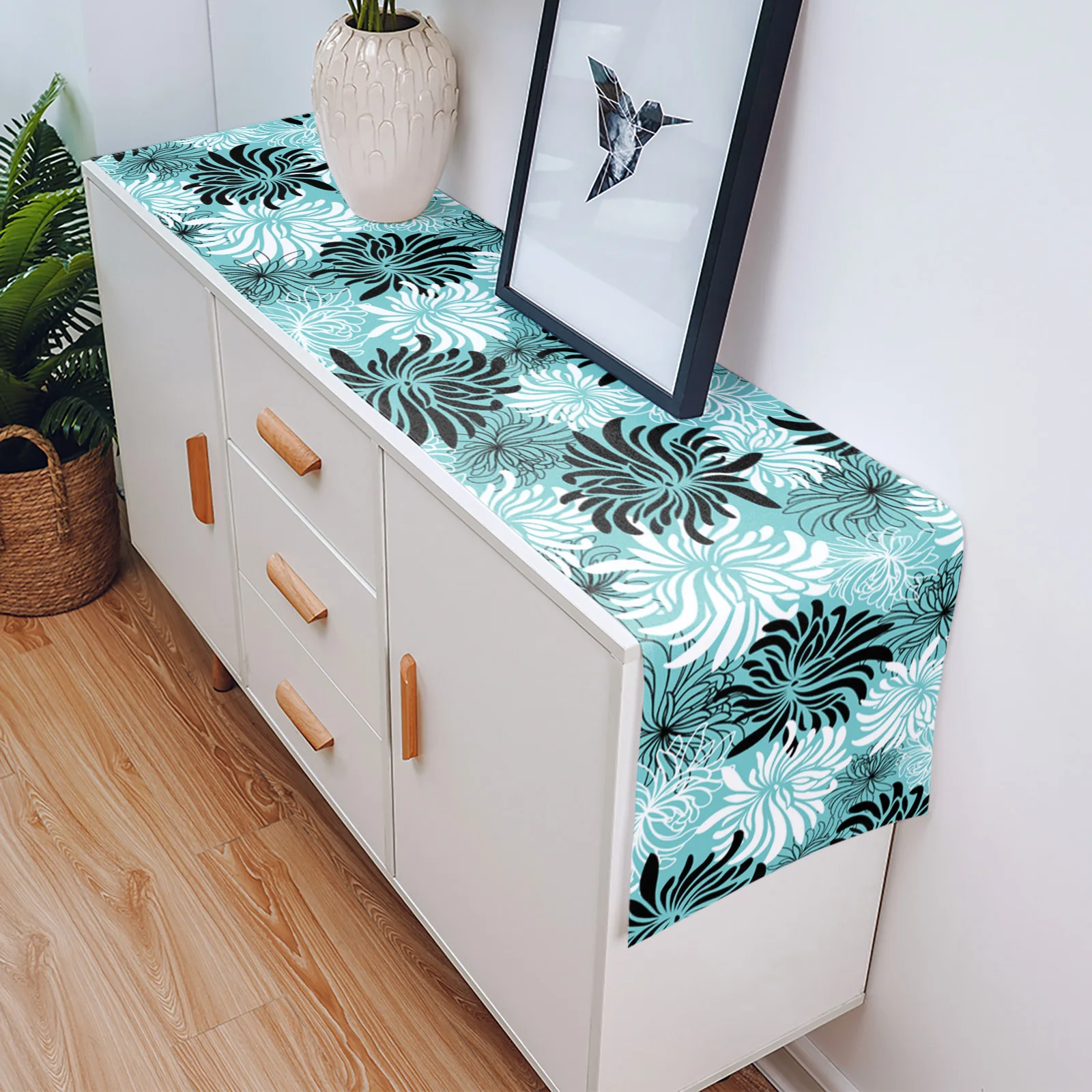 Светло-зеленая Хризантема черно-белая текстура Ретро Настольная дорожка