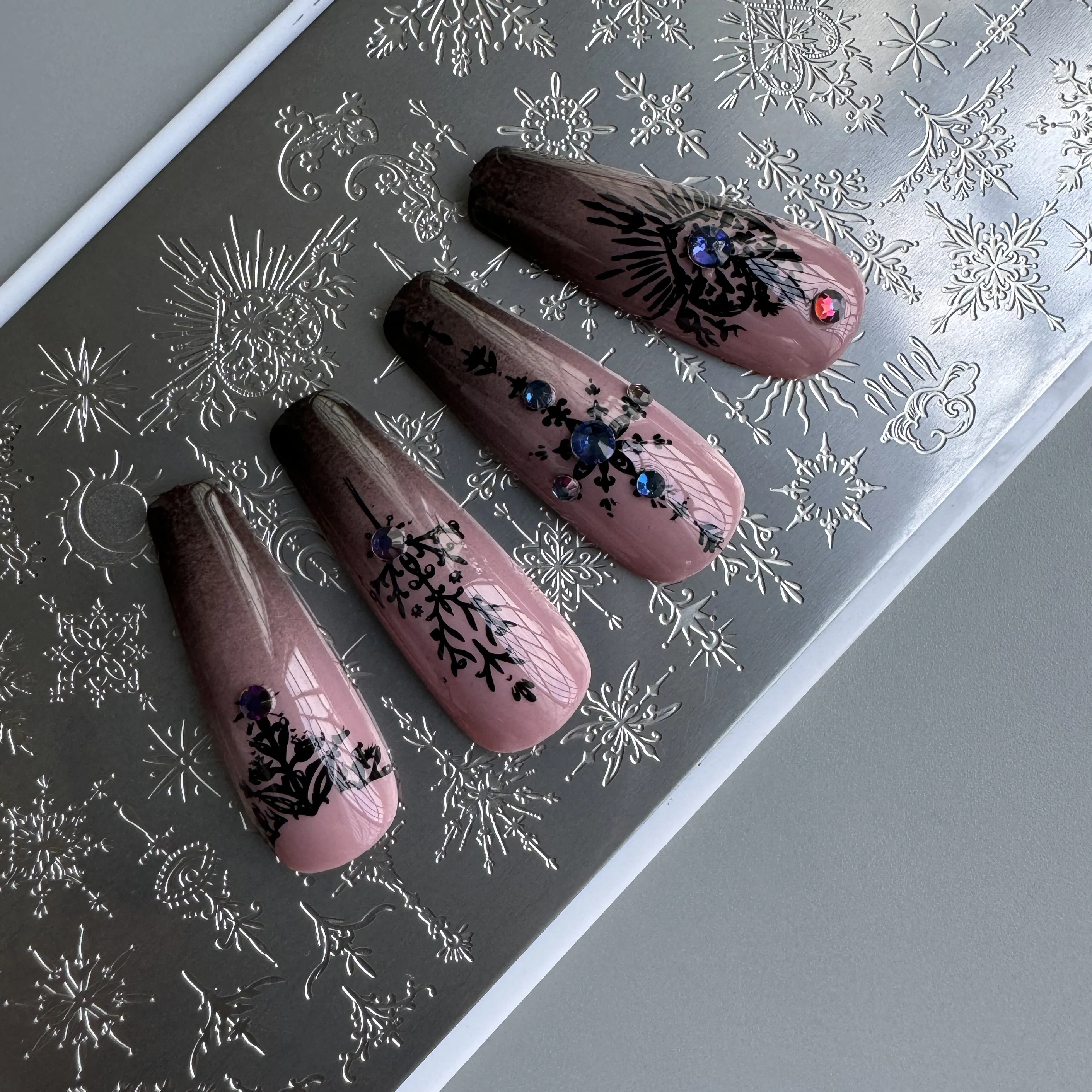 Фото XMQ NAIL ART СТЕМПИРУЮЩИЕ ПЛАТКИ ЦВЕТОВЫЕ ЛИНКИ ТЕМПЕРАТУИ ИЗМЕНЯТЕЛЕЙ №1