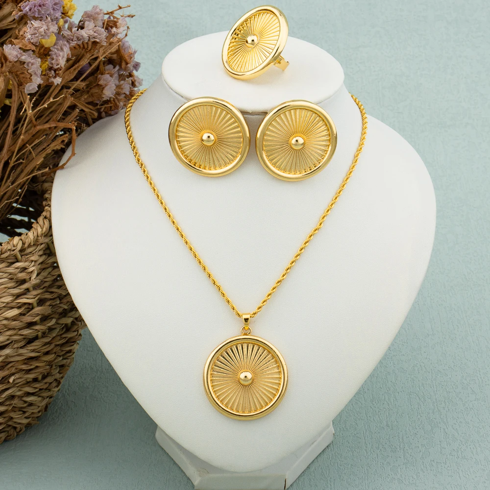 

Fashion Jewelry Sets Women 18K Gold Plated Hoop Earrings Pendant High Quality Copper African Necklace Ring Jewelry Wedding Party