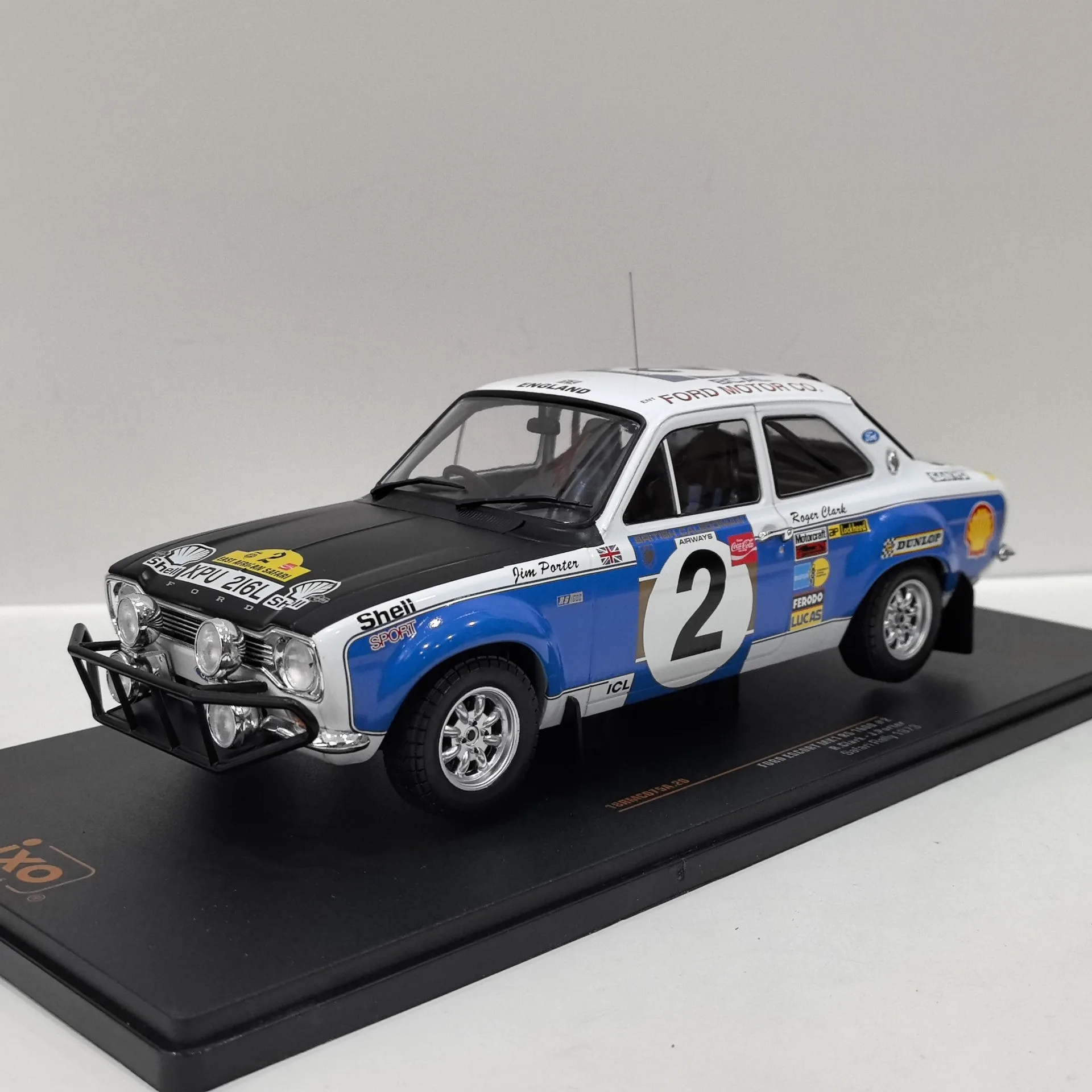 Фото Литой под давлением IXO масштаб 1/18 FORD ESCORT MK I RS1600 # Модель легкосплавного автомобиля Ford Racing 2 1973 года №3