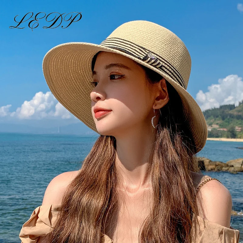 

New Summer Light Breathable Women'S Hat Hundred Take Sunscreen Sun Hat Out Swimming Beach Cap Seaside Straw Hat