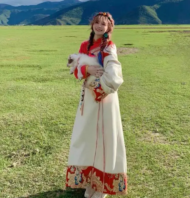 Chinese Traditional Tibetan Robe Women Dress Spring Ethnic Style Kamba Coat Vintage Wool