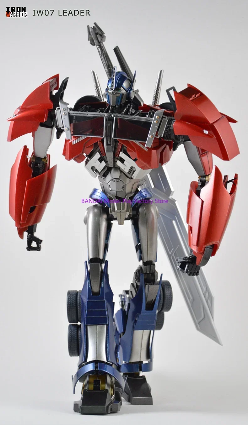 Фото IRON WARRIOR Leader IW07 IW-07 DLX: Подвижная модель с пропорциональными соединениями №1