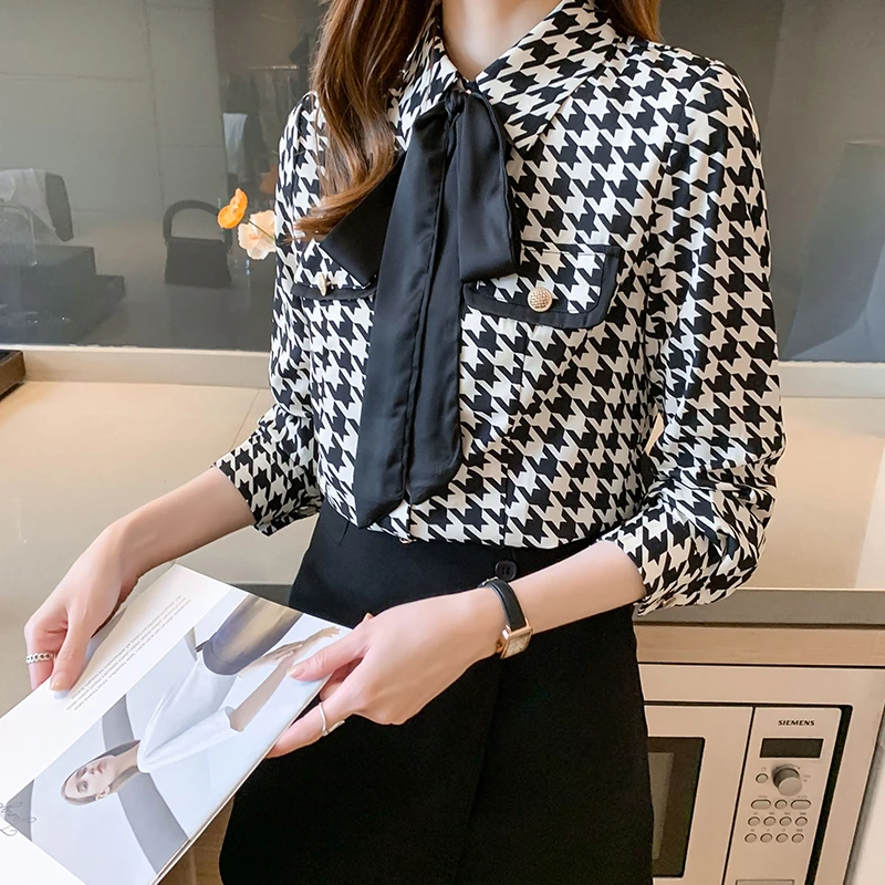 

Женская шифоновая блузка в клетку, с длинным рукавом и бантом