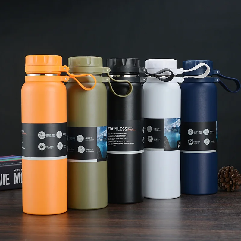 

Portable Sports Water Bottle Thermos Cup Bottle with Magnetic Lid Drinkware Large Capacity Kettle Taza Termo Travel Mug
