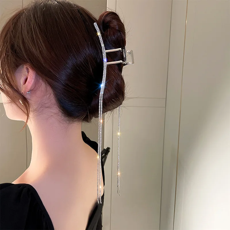 

Tiktok Is The Same High Level Luxury Diamond Geometric Tassel Hairpin with Curly Hair Clip on The Back Shark Clip Hairpin Female