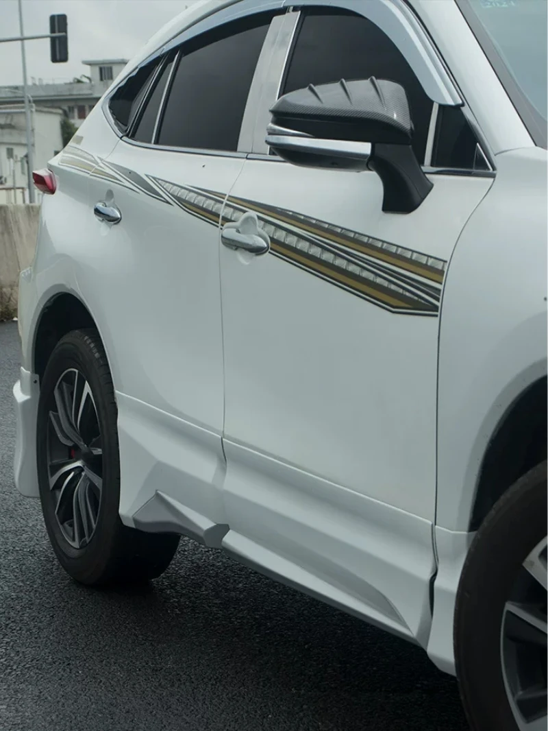 Комплект обвесов для Toyota Harrier: Новый стиль, неокрашенный, с передним сплиттером, задним диффузором, боковыми порогами и насадкой на выхлопную трубу (art.: 3920da02ea6e3) - 3920da02ea6e3