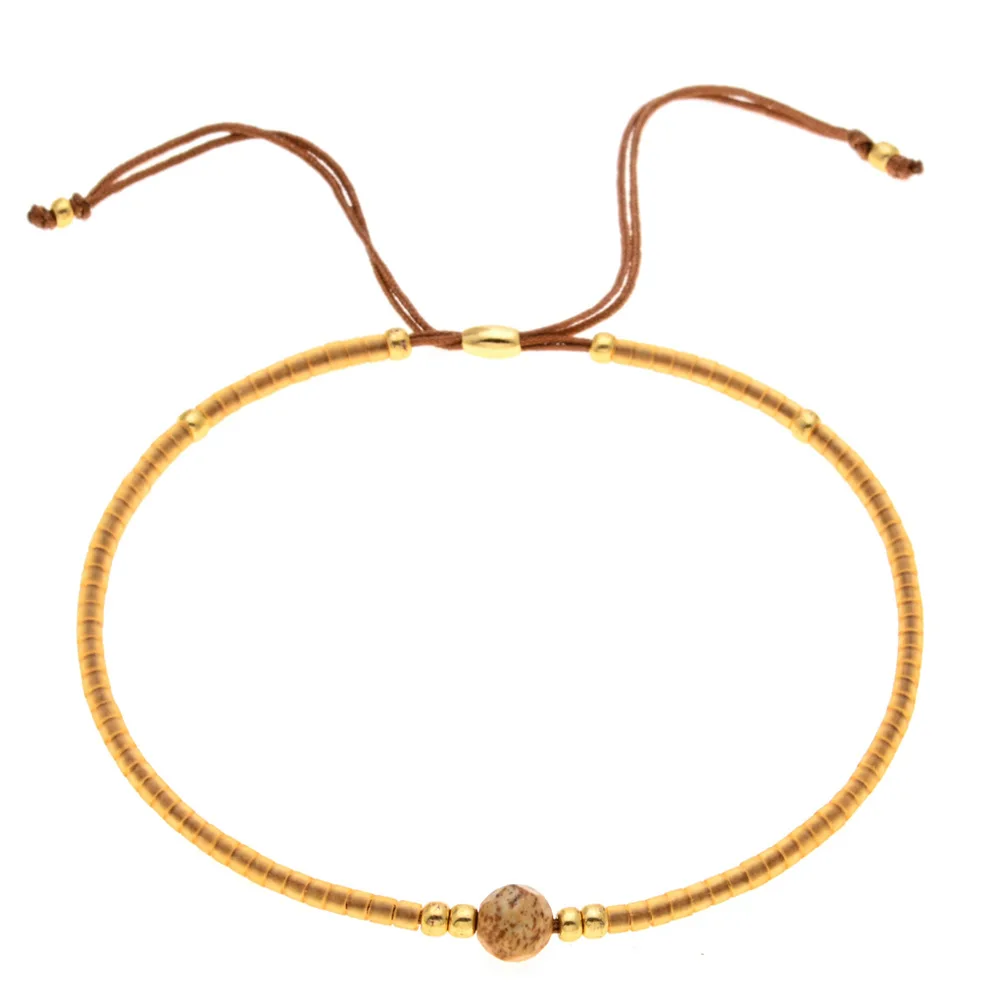 Женский браслет дружбы с бусинами яркий подвесками в летнем стиле