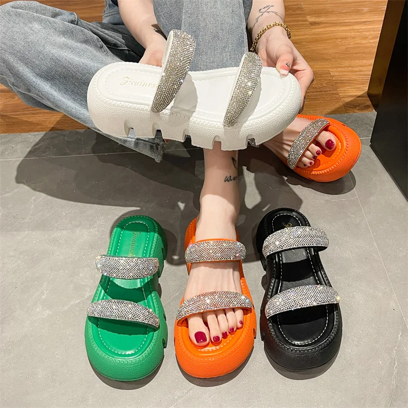 

2022 New Shiny Crystal Platform Slippers for Women 2022 Fashion Open Toe Wedges Sandals Woman Non Slip Thick Bottom Slides