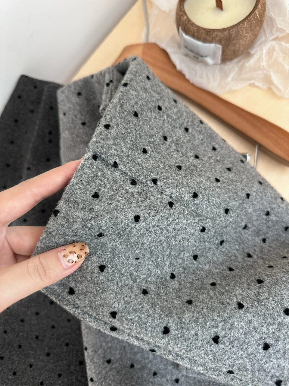 Шерстяная короткая юбка Little Love в форме сердца осень/зима 2022 универсальные