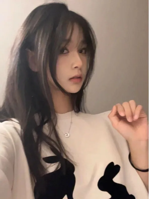 Женская летняя футболка с коротким рукавом и круглым вырезом