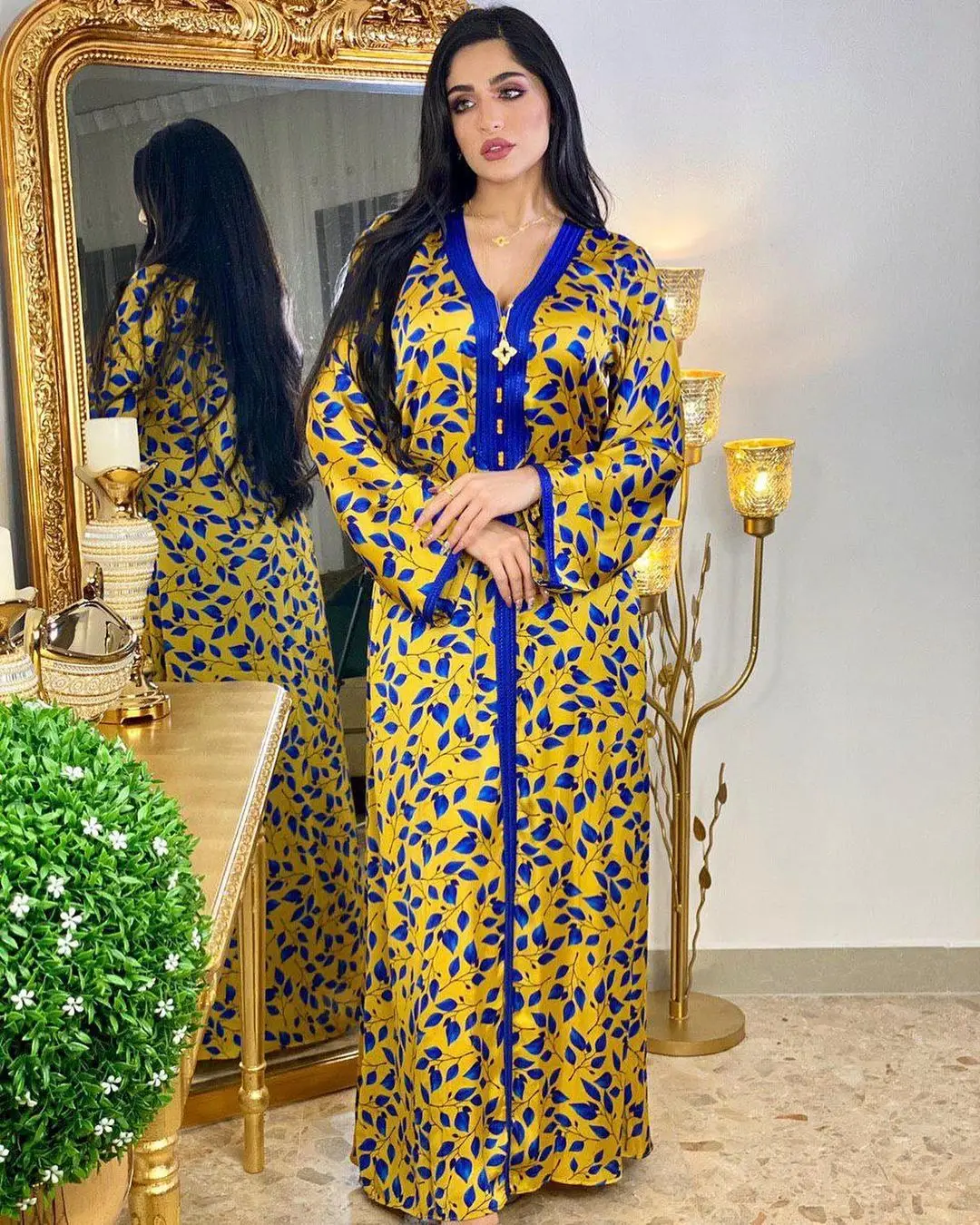 Wepbel Muslim Djellaba Abaya Women Summer Middle East Kaftan Robe Islam Clothing Large Swing V-neck Robe Dubai Abaya Clothes
