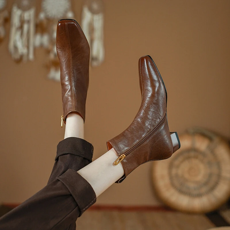 Ботинки женские кожаные Gnueine