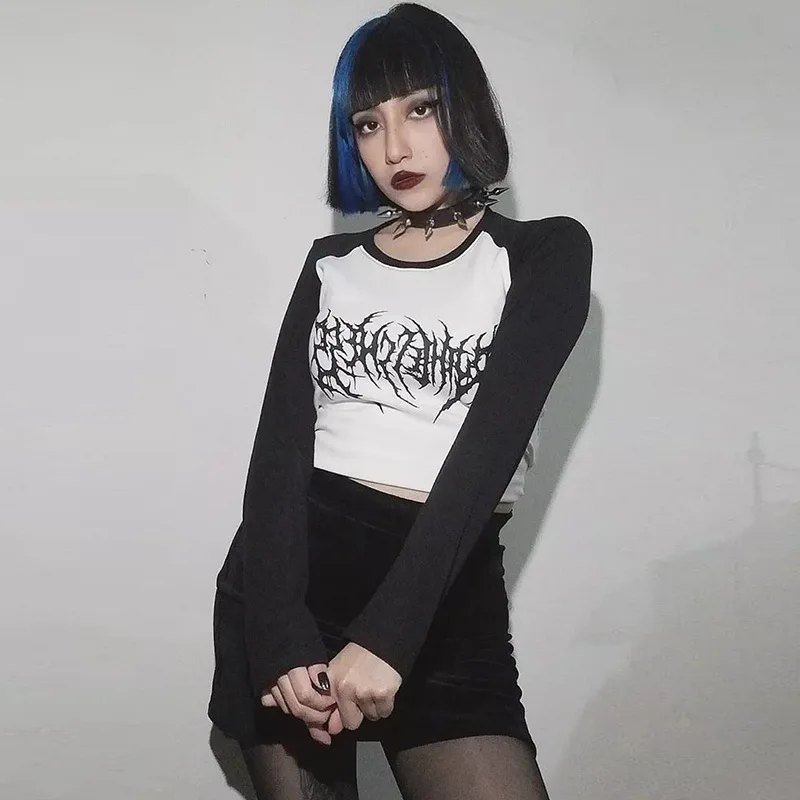 

Autumn Short Casual Top Female European And American Dark Wind Personality Slim Color Printed Long Sleeve T-shirt Cosplay