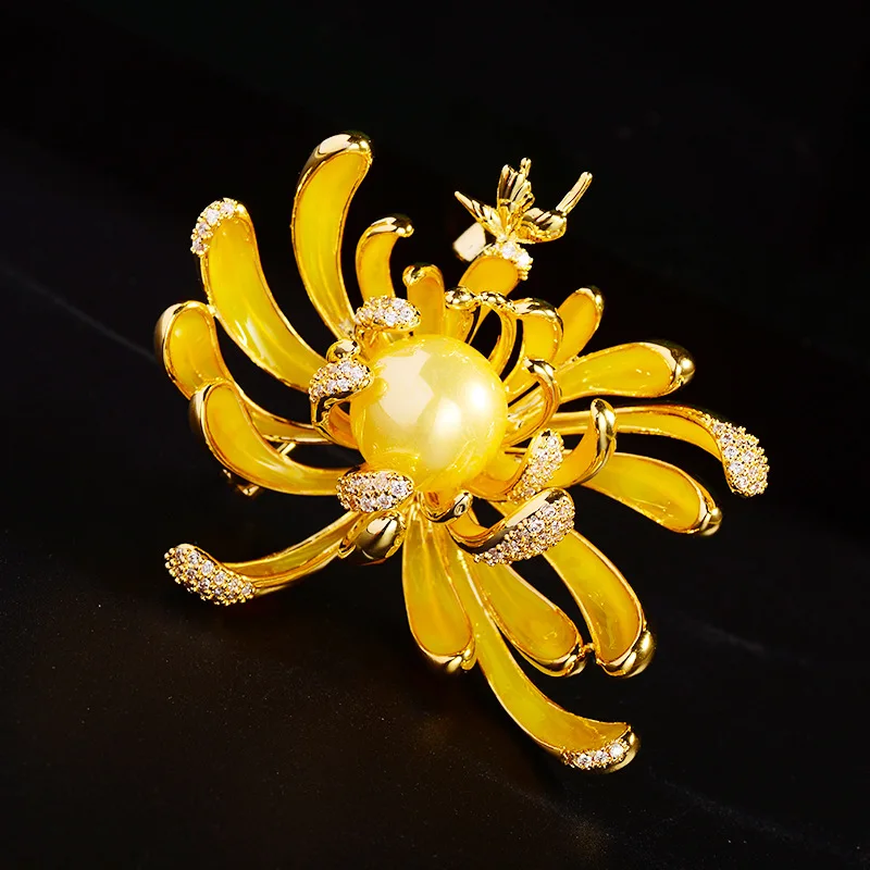 Oil Drop Flower Brooches Pins For Ladies Brand Design Yellow Floral Butterfly Corsage Luxury Statement Jewelry