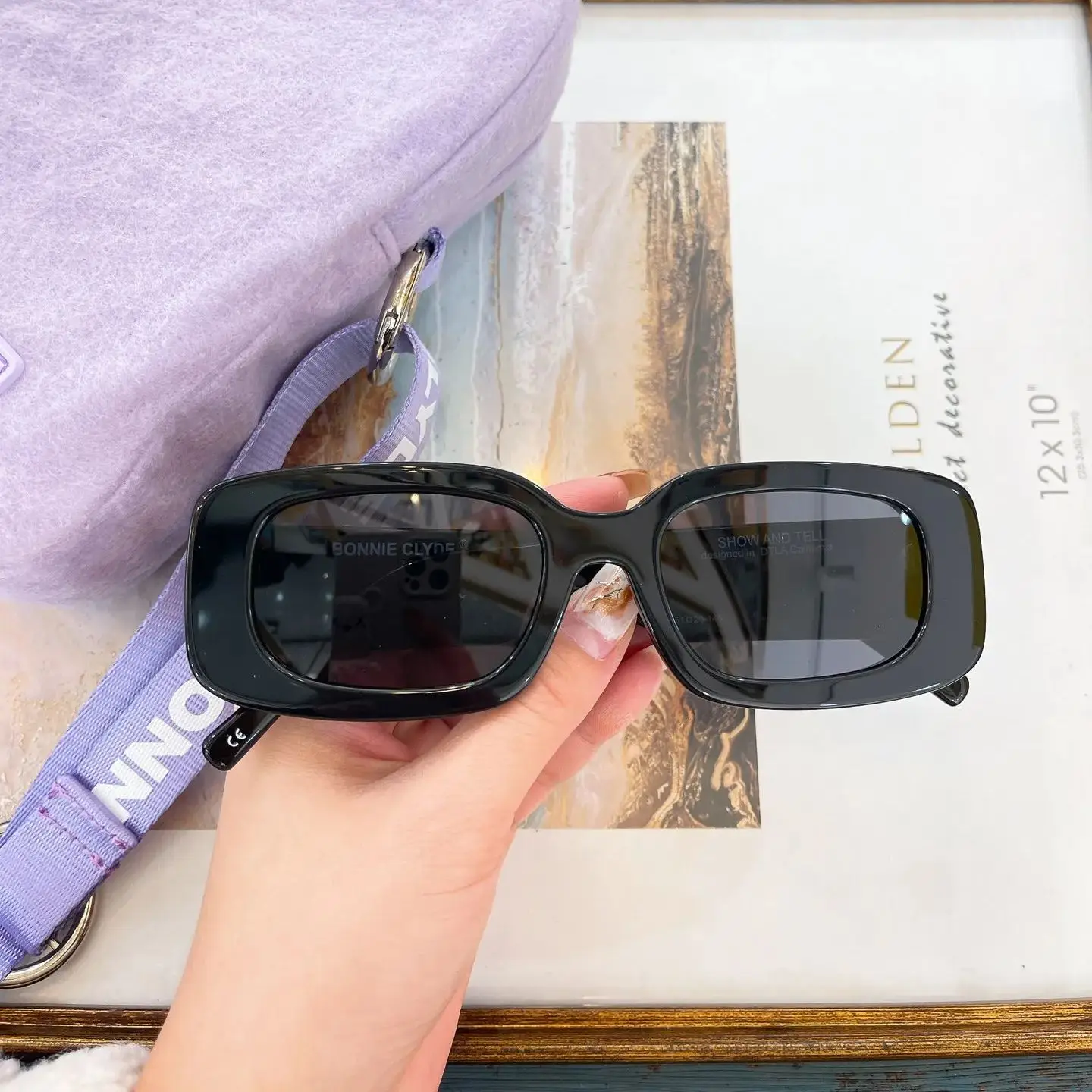 Аутентичные солнцезащитные очки BONNIE CLYDE SHOW AND TELL в черной прямоугольной оправе