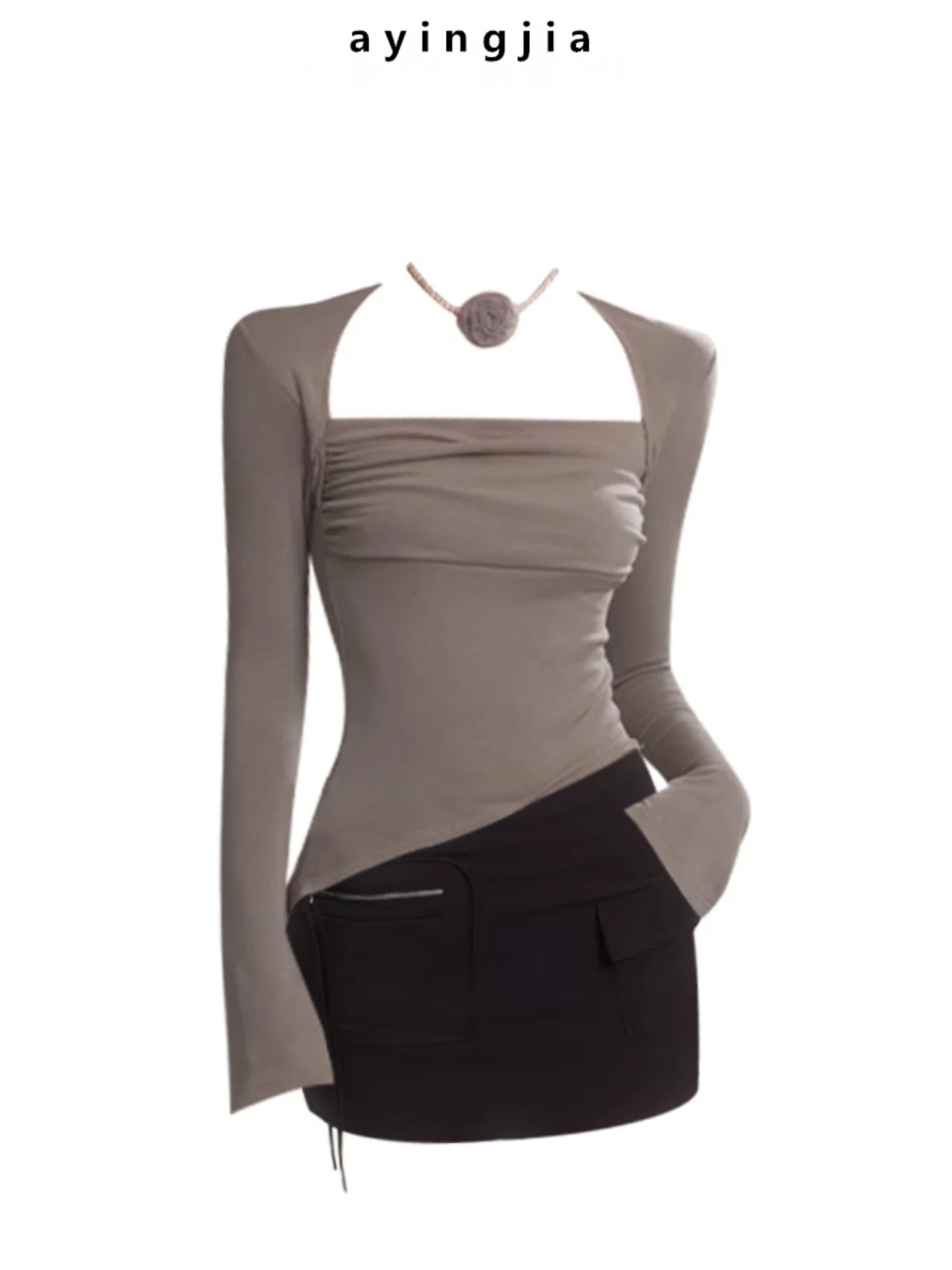 Женская футболка с квадратным вырезом облегающая Асимметричная коническая Gyaru