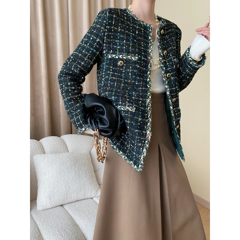 Рисунок 5 - Женское твидовое пальто в винтажном стиле