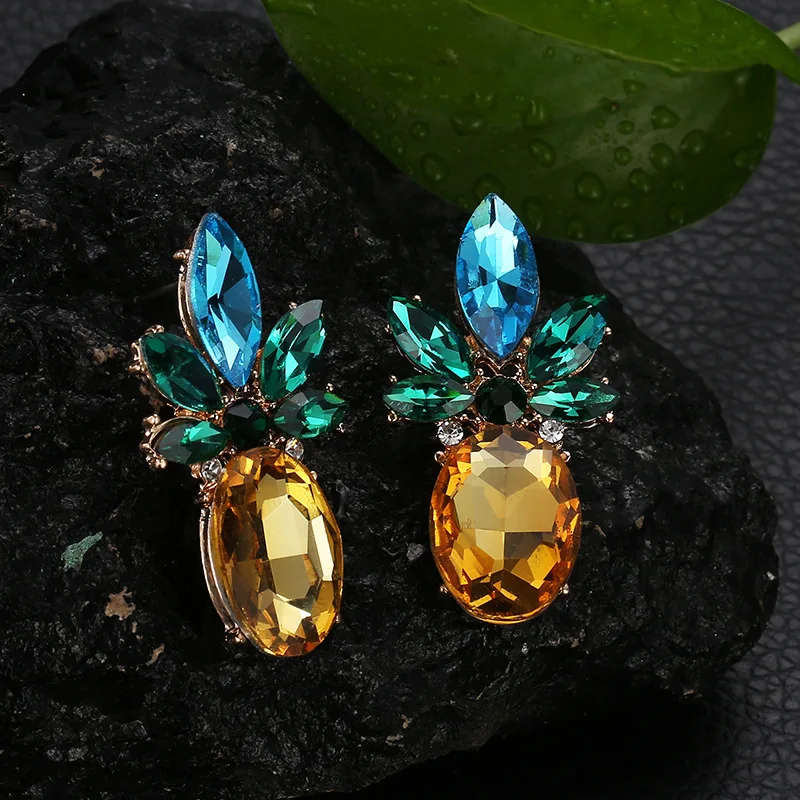 

Bohemia Elegant Yellow Opal Stone Fruit Pineapple Gem Stud Earrings For Women Big Crystal Earring Statement Brincos Girl Gift