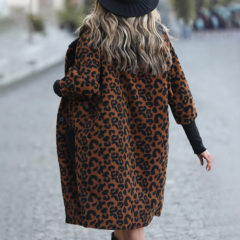 Autumn And Winter 2022 Women's Fashion Temperament Loose Leopard Splice Black Faux Fur Coat