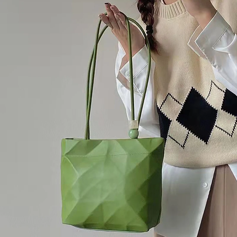 

Luxury Designer Women's Shoulder Bag 2022 Trend Brand Tote Bag Sac A Main Female Fashion Leather Rhombus Underarm Bags Purses