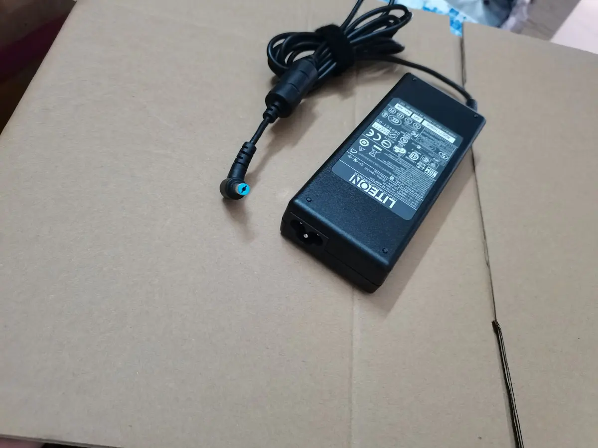 Оригинальный адаптер переменного тока OEM LITEON 19V 4.74A 90W PA-1900-34 5 мм * 1 7 для ACER ASPIRE 4820