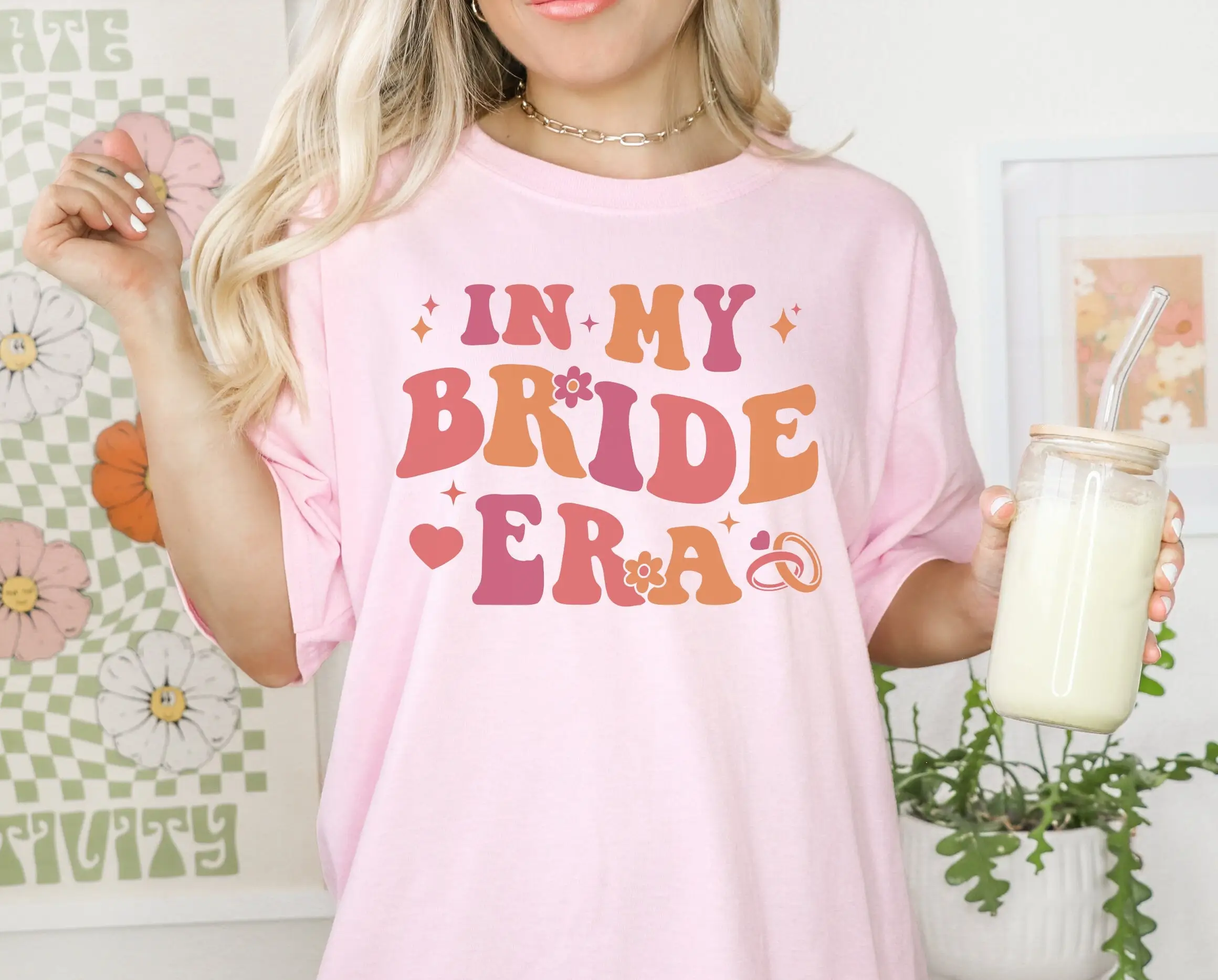 Футболка In My Bride Era в стиле ретро от мамы Groovy Bachelorette Bachlorette наряды для свадебной