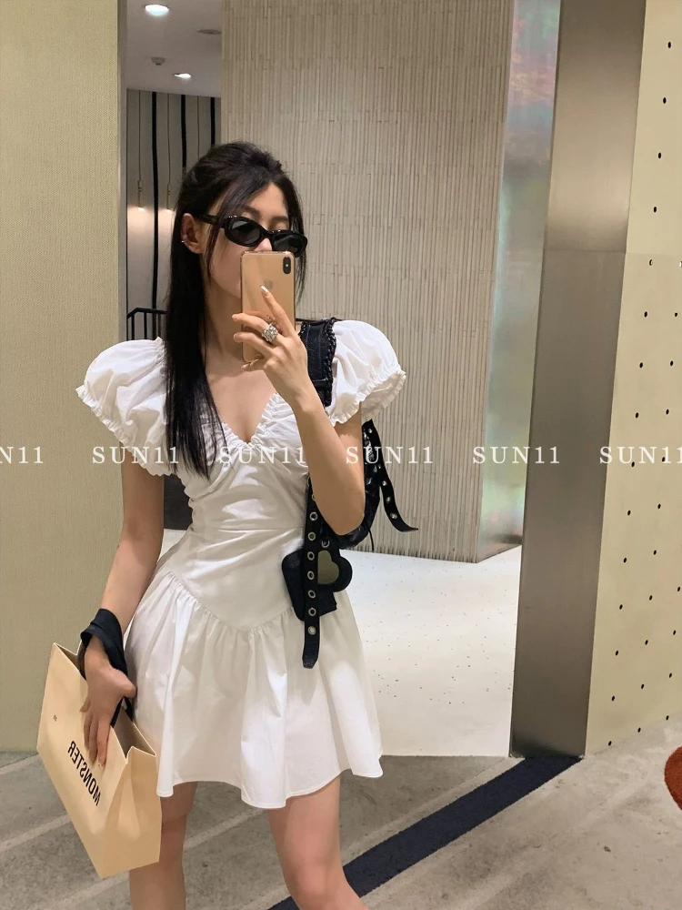 

Sexy Slim White Dress Women Korean Fashion V-neck Chic Gothic Mini Dresses Elegant Vintage Solid Sweet Princess Robe