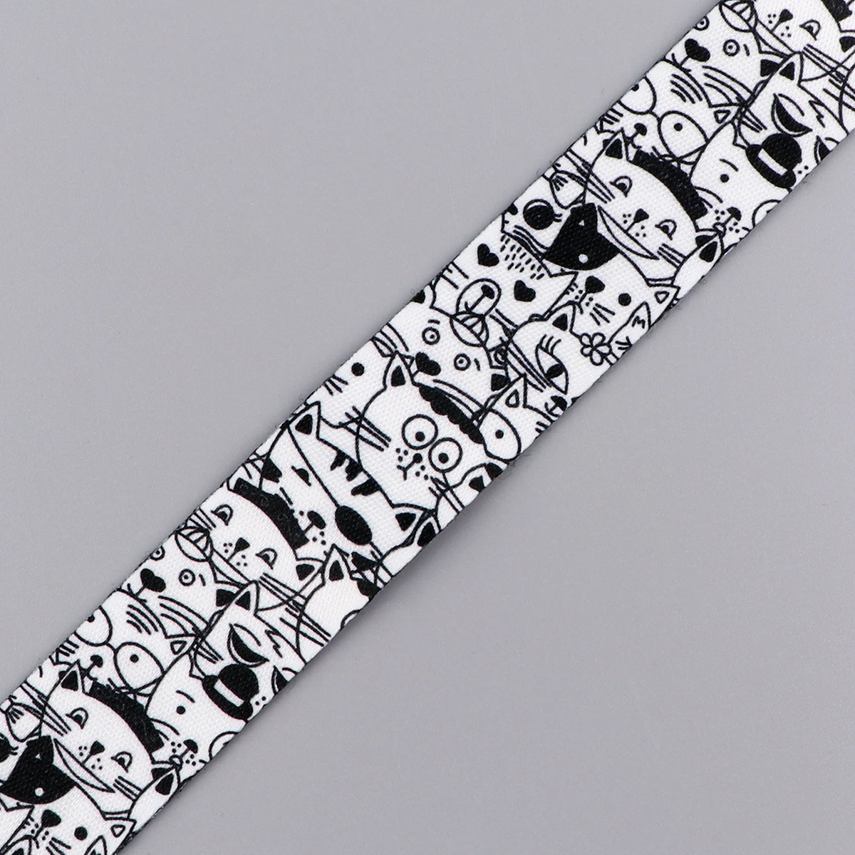 Милый шнурок с кошкой для ключей шейный ремешок карт ID держатель брелок