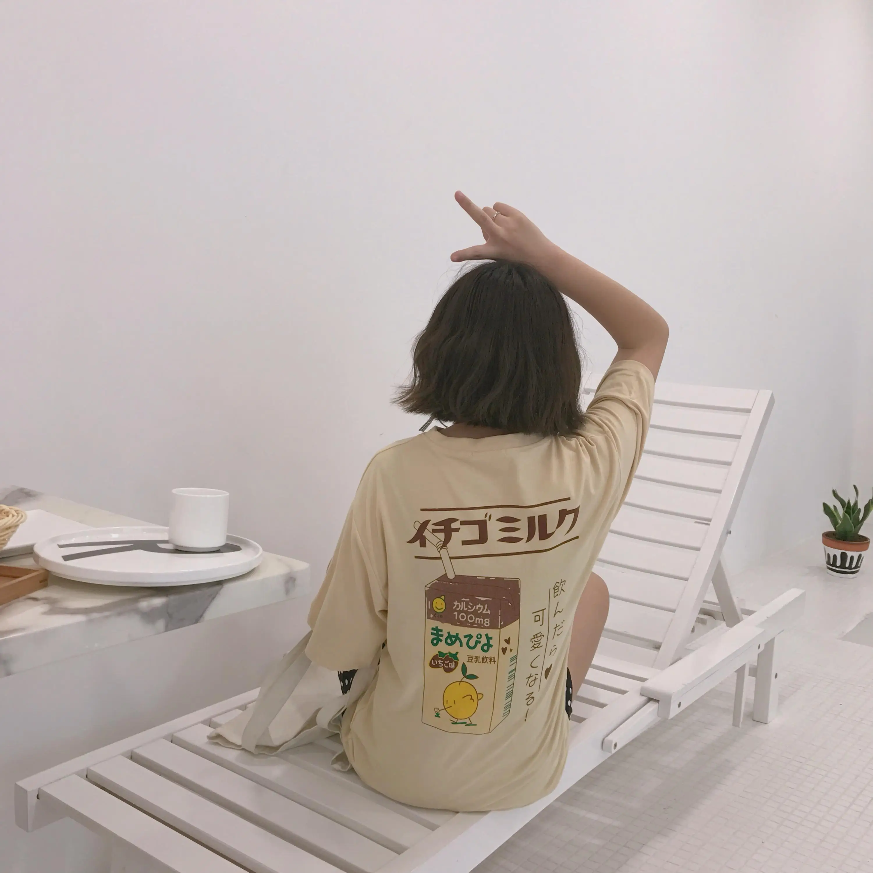 Женская футболка с коротким рукавом