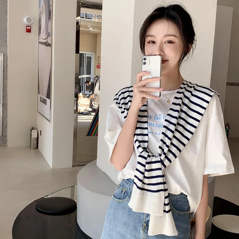 

Women's Spring and Autumn Striped Woolen Shawl Fake Collar for Cloth Collcation Knitted Outer Knotted Air-conditioned Shawls