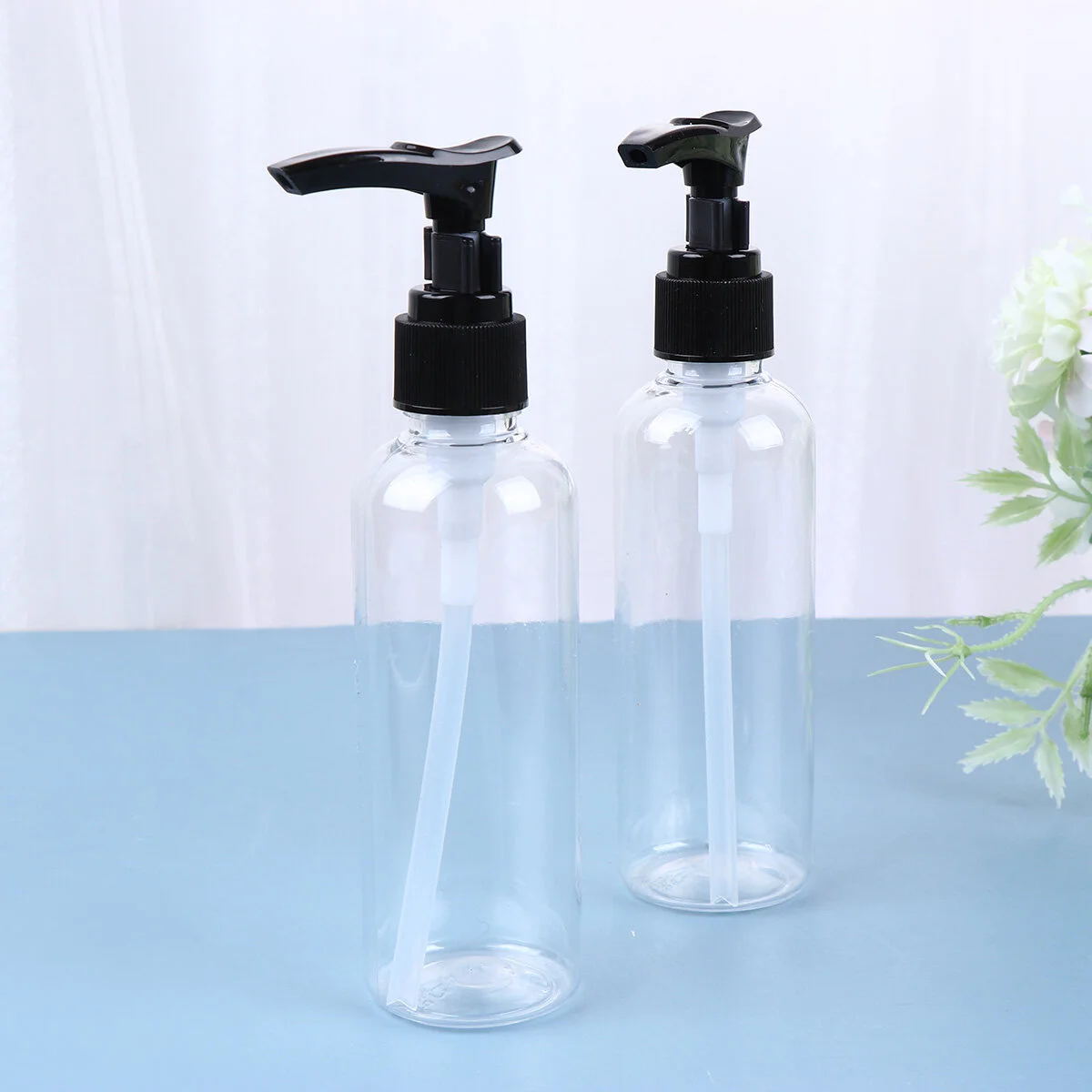 

4 PCS Shampoo Emulsion Plastic Spray Bottles Travel Makeup Container Lotion Clear Dispenser Glass Liquid