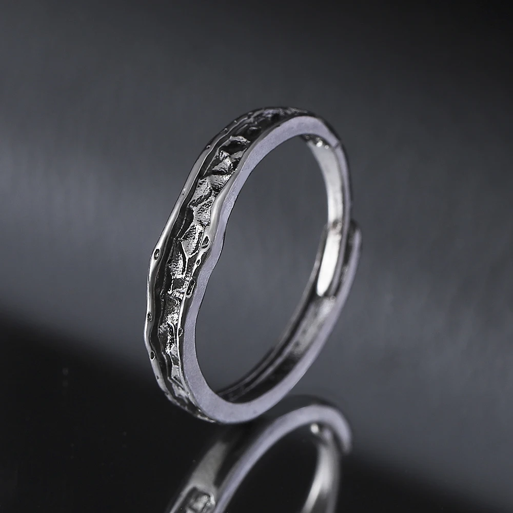 

Popular Couple Rings Vintage Punk Metal Finger Ring for Men Women Adjustable Open Rings for Lovers Gift for Boyfriend Girfriend