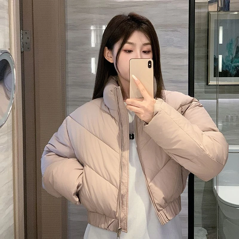 Пуховик женский короткая стеганая куртка новинка зимы 2024 утепленный хлебный