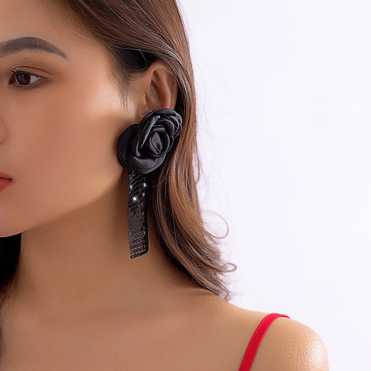 Ourfuno Exaggerated Big Flower Stud Earrings For Women Romantic Party Wedding Earrings Simple Fashion Jewelry Girls Gift 2023