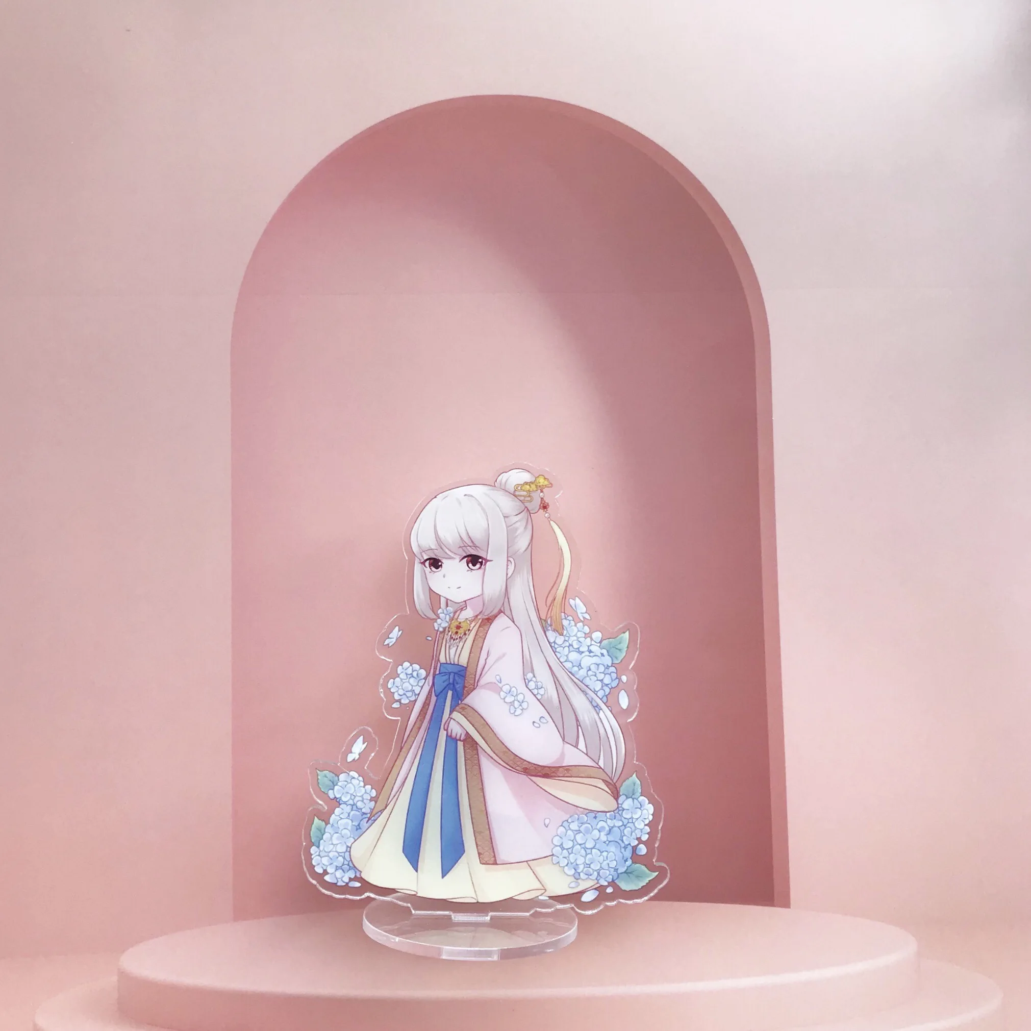 

Прозрачные акриловые стойки на заказ