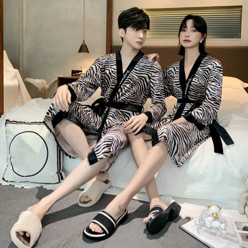 

Sexy Zebra-Stripe Printed Kimono Couples Autumn Winter Velour Robe Sleepwear Women Men Long Sleeve Bathrobes Dressing Gown