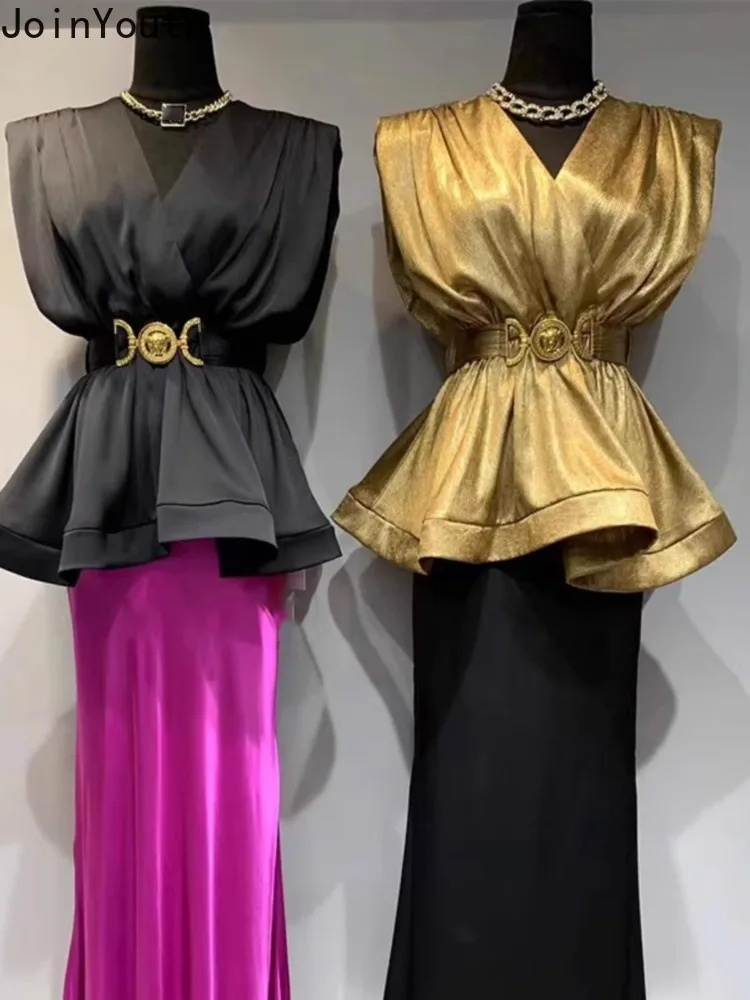 Женская блузка с V-образным вырезом без рукавов