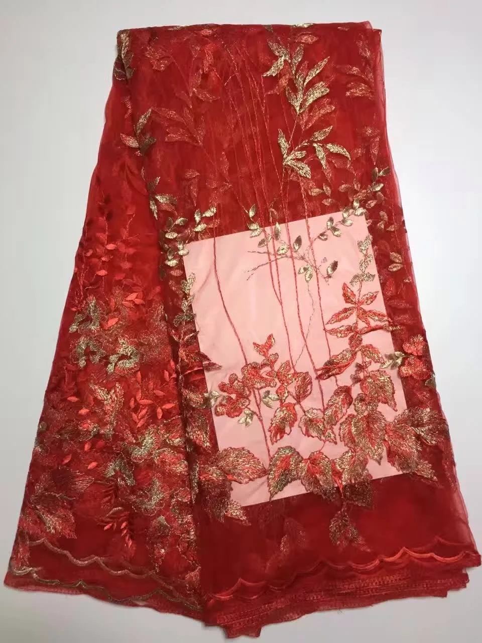 

Latest African Laces 2021 Polyester Embroidered High Quality African Cord Lace Gold Sequins Fabric for Women D979