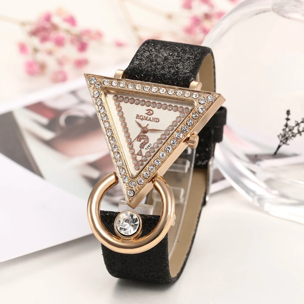 

Rhinestone Triangle Dial Shimmer Faux Leather Band Women Quartz Wrist Watch Rhinestone Inlaid Flash Belt Watch, Party Gift Watch
