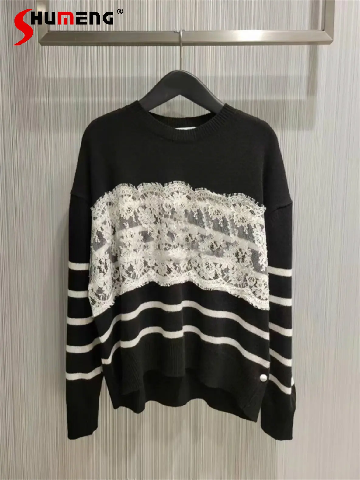 French Style Fashion Elegant Striped Lace Stitching Long-Sleeved Sweater 2022 Autumn New Western Style Casual O-neck Knitted Top