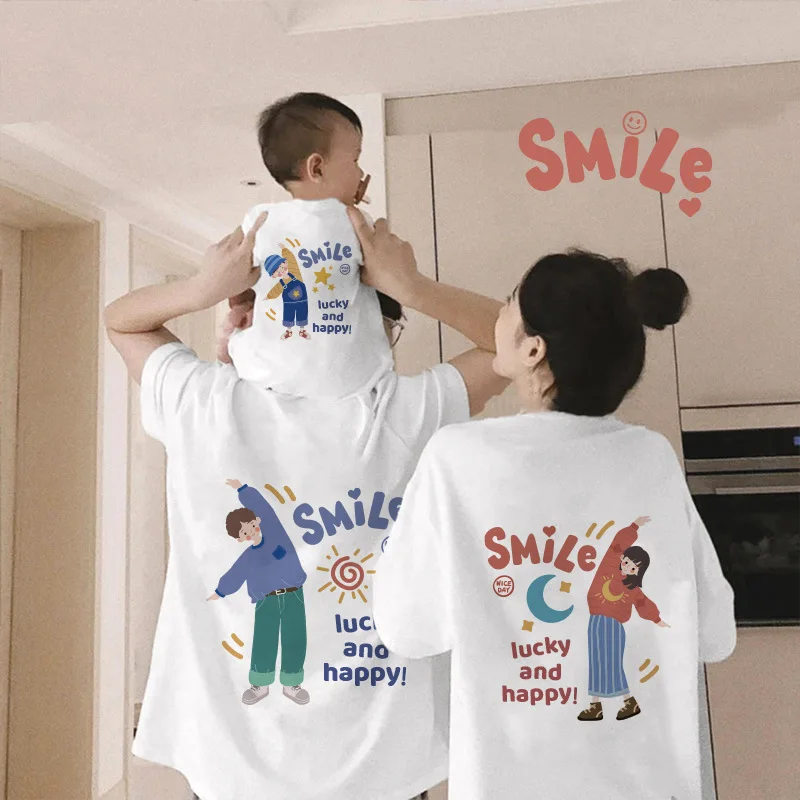 2023 Cartoon T-shirt Mom Dad and Me Family Look Matching Outfits Father Daughter Son Clothes Kids Clothes Father Baby Outfits
