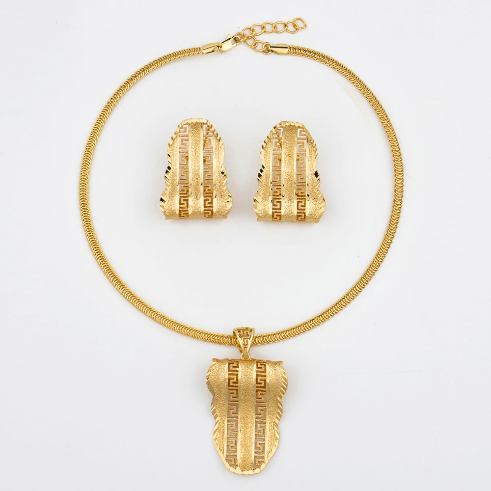 

Gold Color Jewelry Set for Women Fashion High Quality Copper Necklace Earring Bracelect Rings Set Wedding Party Jewelry