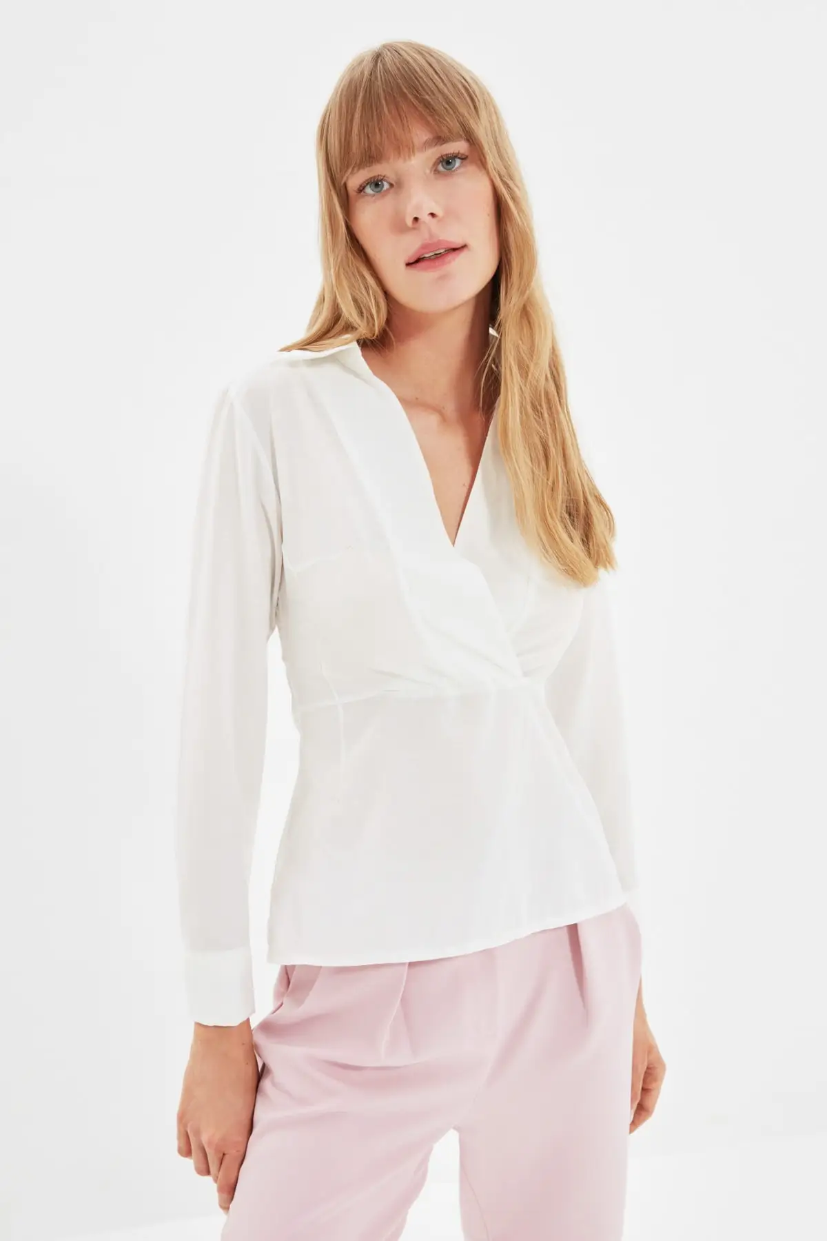 

Trendyol Double Breasted Collar Blouse TWOAW22BZ0351