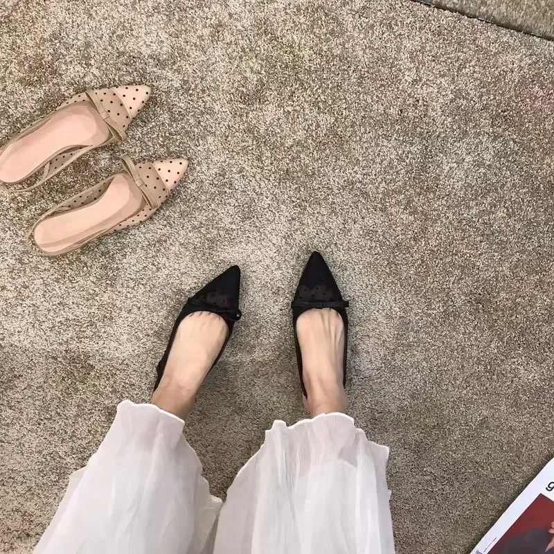 2025 г. Женская обувь. Женские сандалии с закрытым носком. Модные женские острым